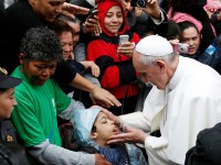pope-francis-poverty